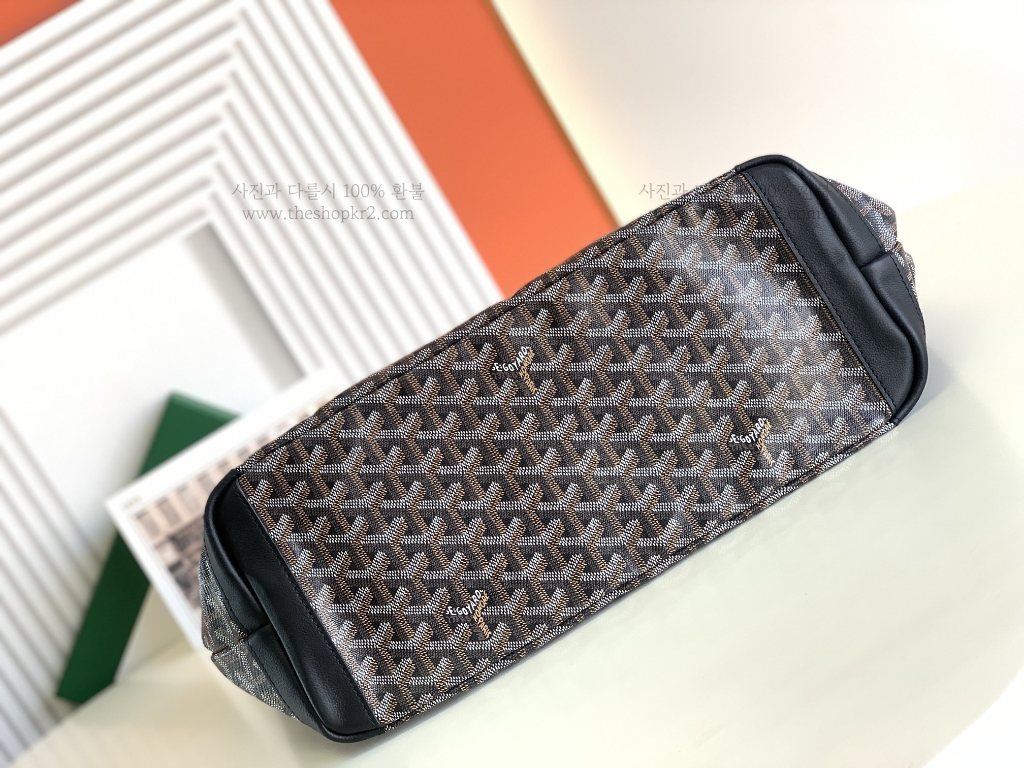 e323d687596531b7b3b9f57d2f876cfa_1760370218_0464.jpg e323d687596531b7b3b9f57d2f876cfa_1760370218_0464.jpg