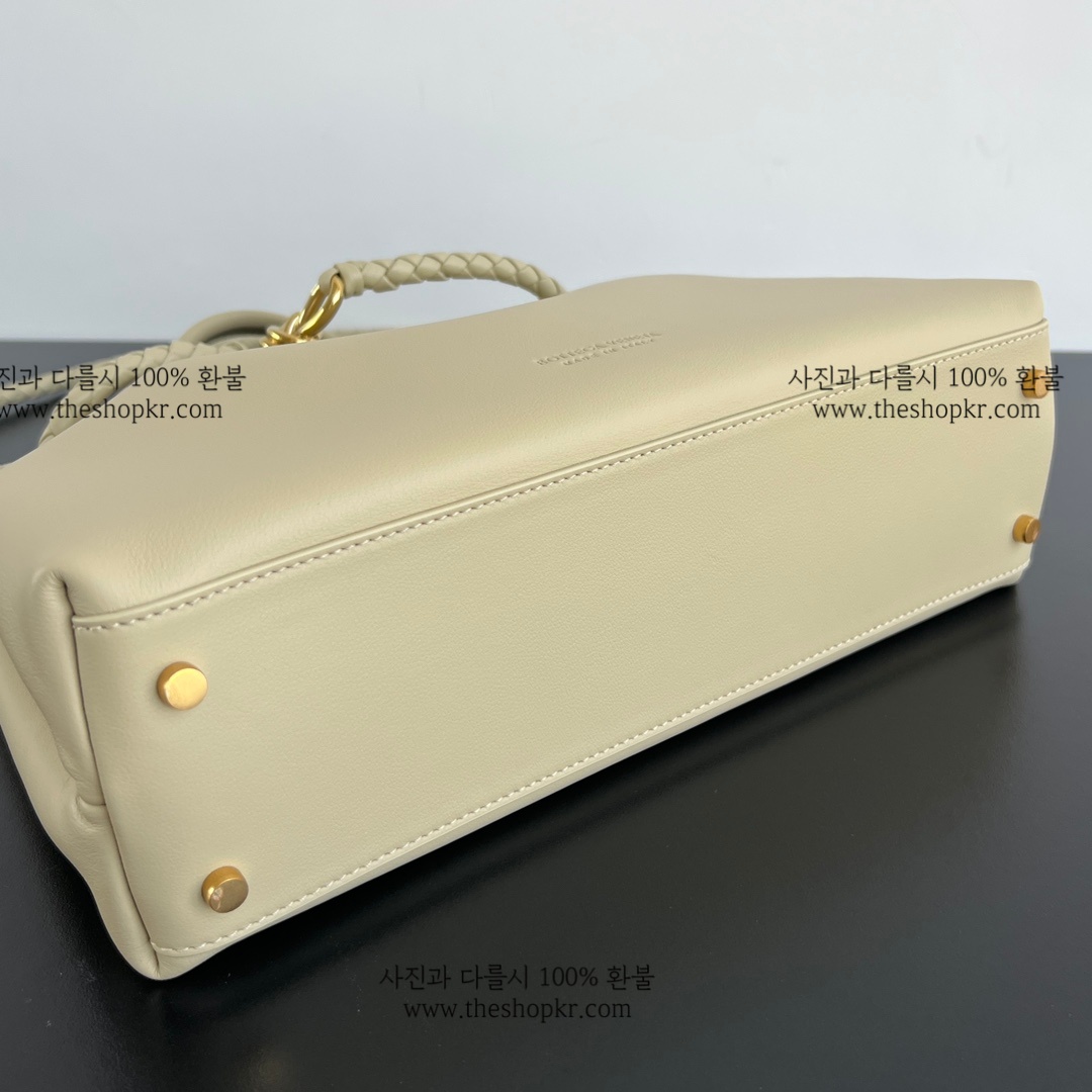 (징) 보테가 미디움 안디아모 백
