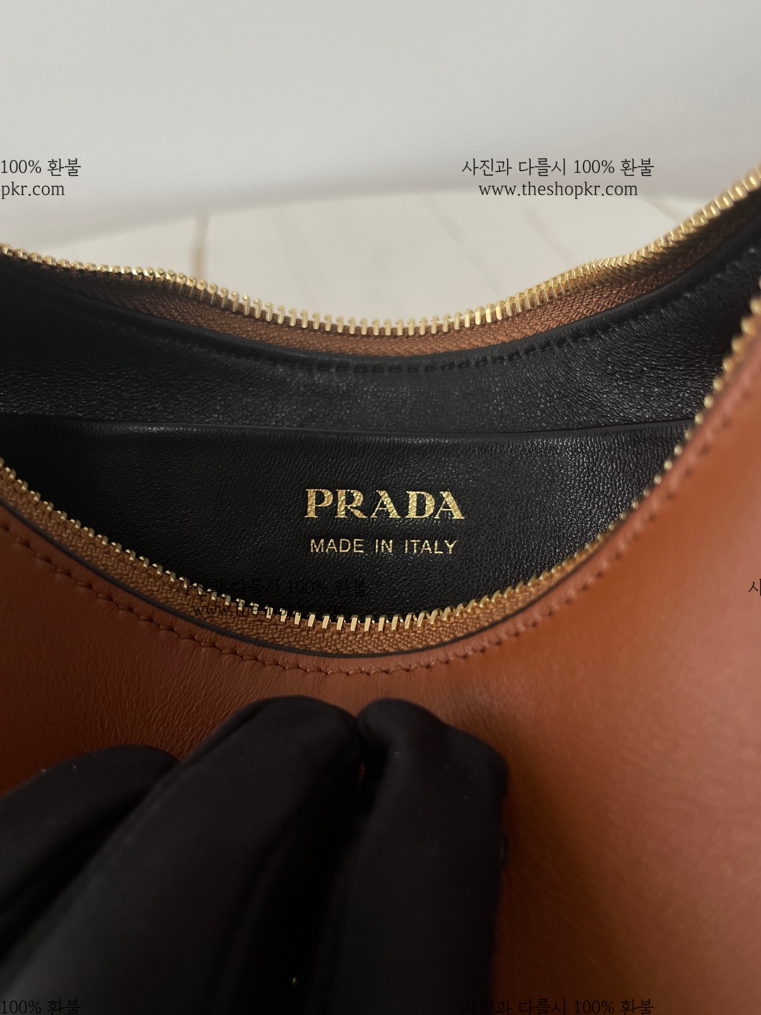 (블프) 프라다 아르케 숄더 백