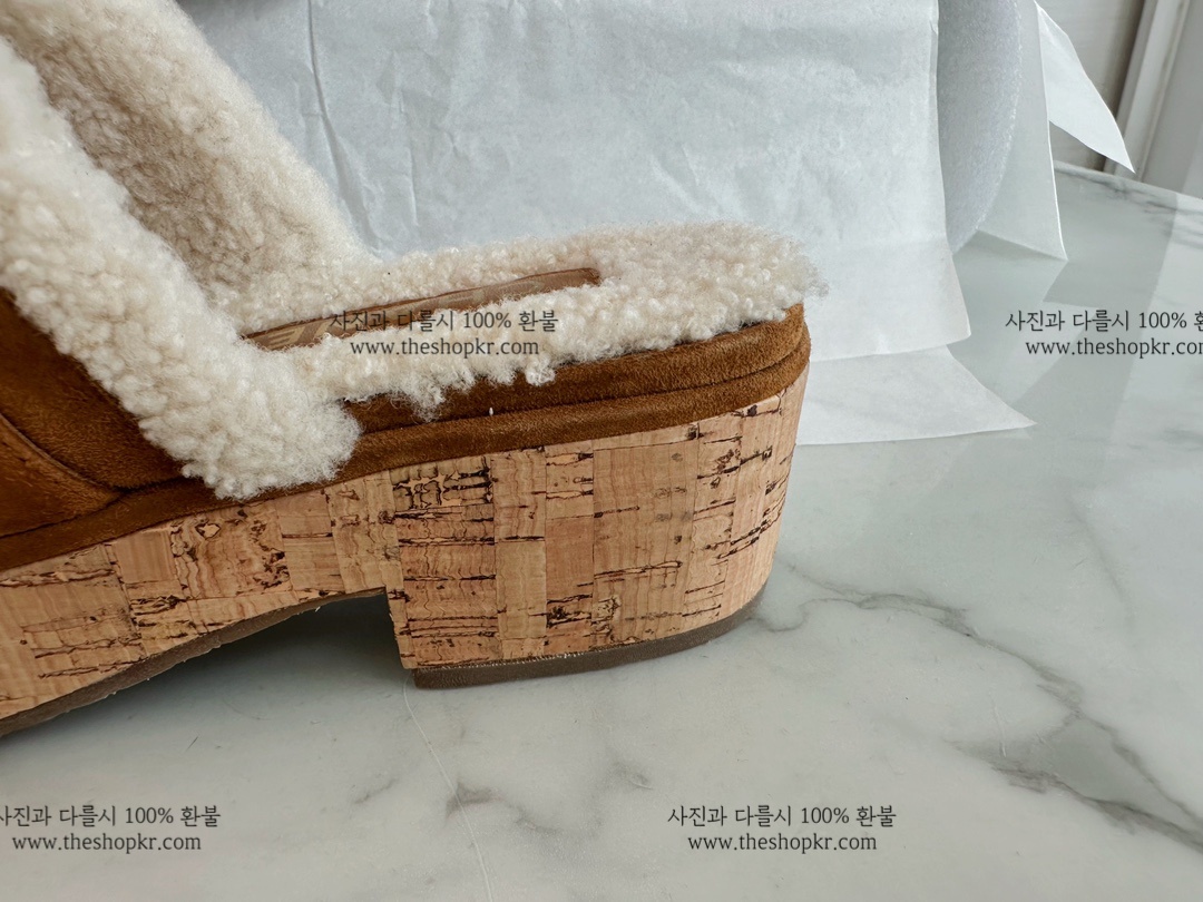 (해피) 샤넬 24 뮬 슬리퍼