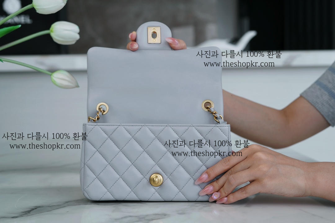 (펜더) 샤넬 23C 메탈볼 미니 백