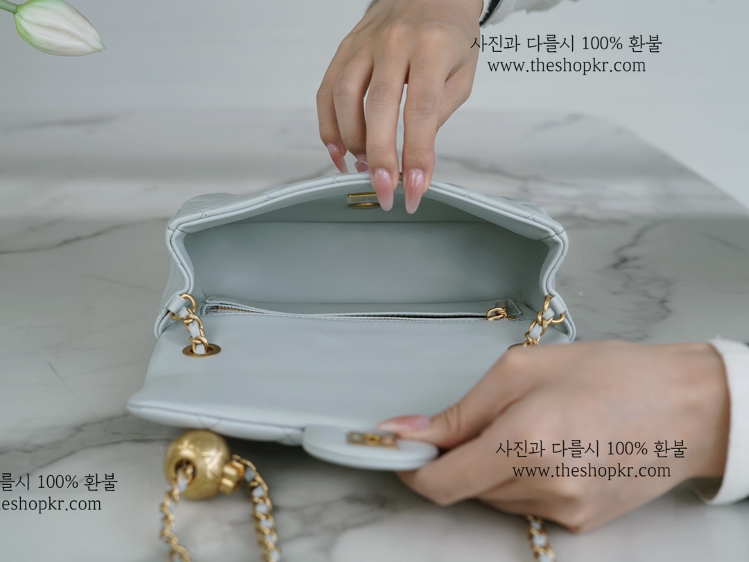 (펜더) 샤넬 23C 메탈볼 미니 백
