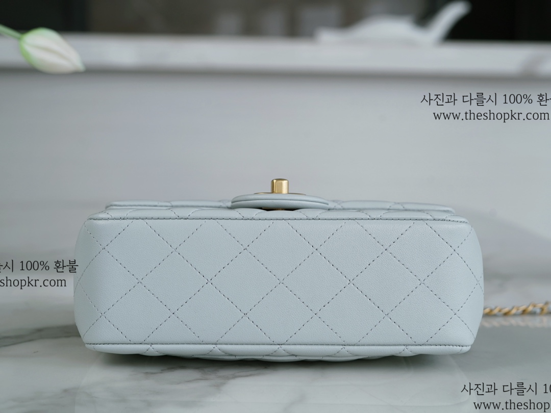 (펜더) 샤넬 23C 메탈볼 미니 백