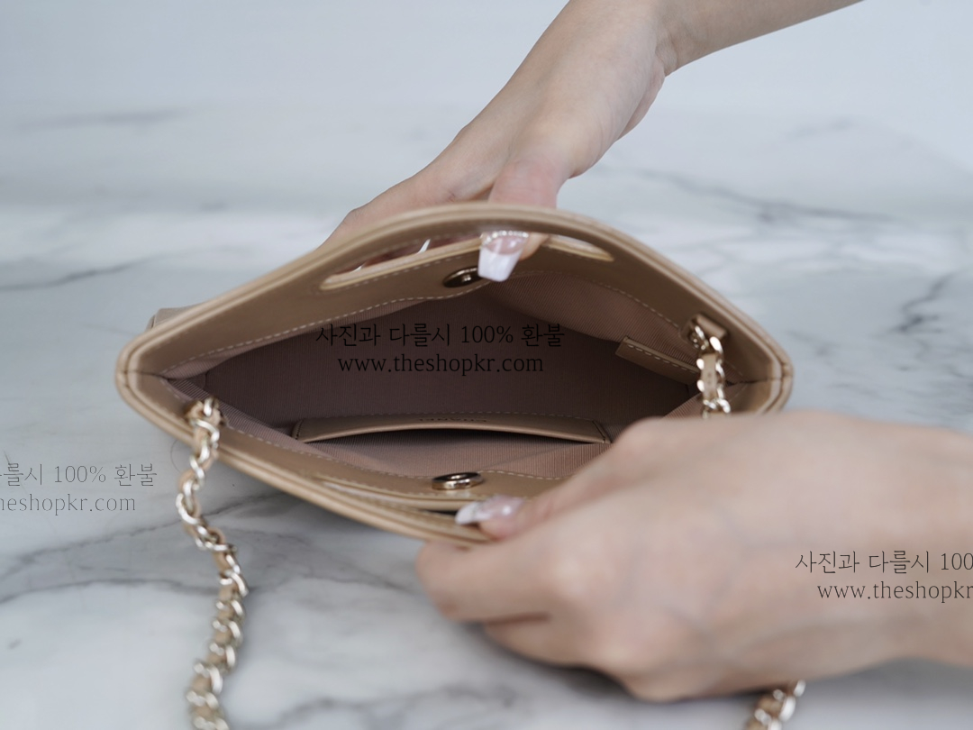 (펜더) 샤넬 24S 31 나노 클러치 백
