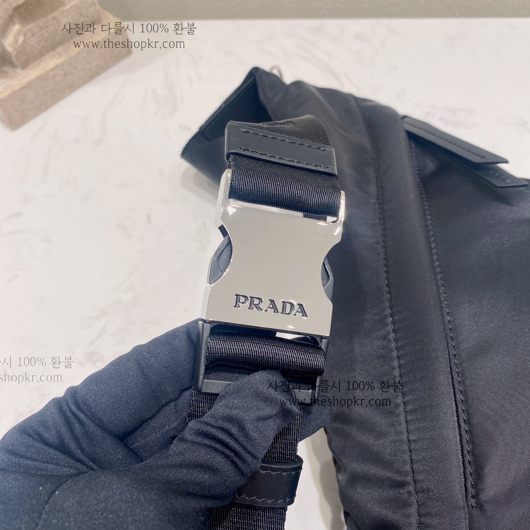 (블프) 프라다 리나일론 크로스 백
