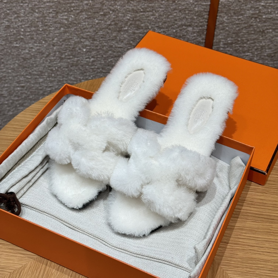 (찡댄) 에르메스 오란 울 샌들