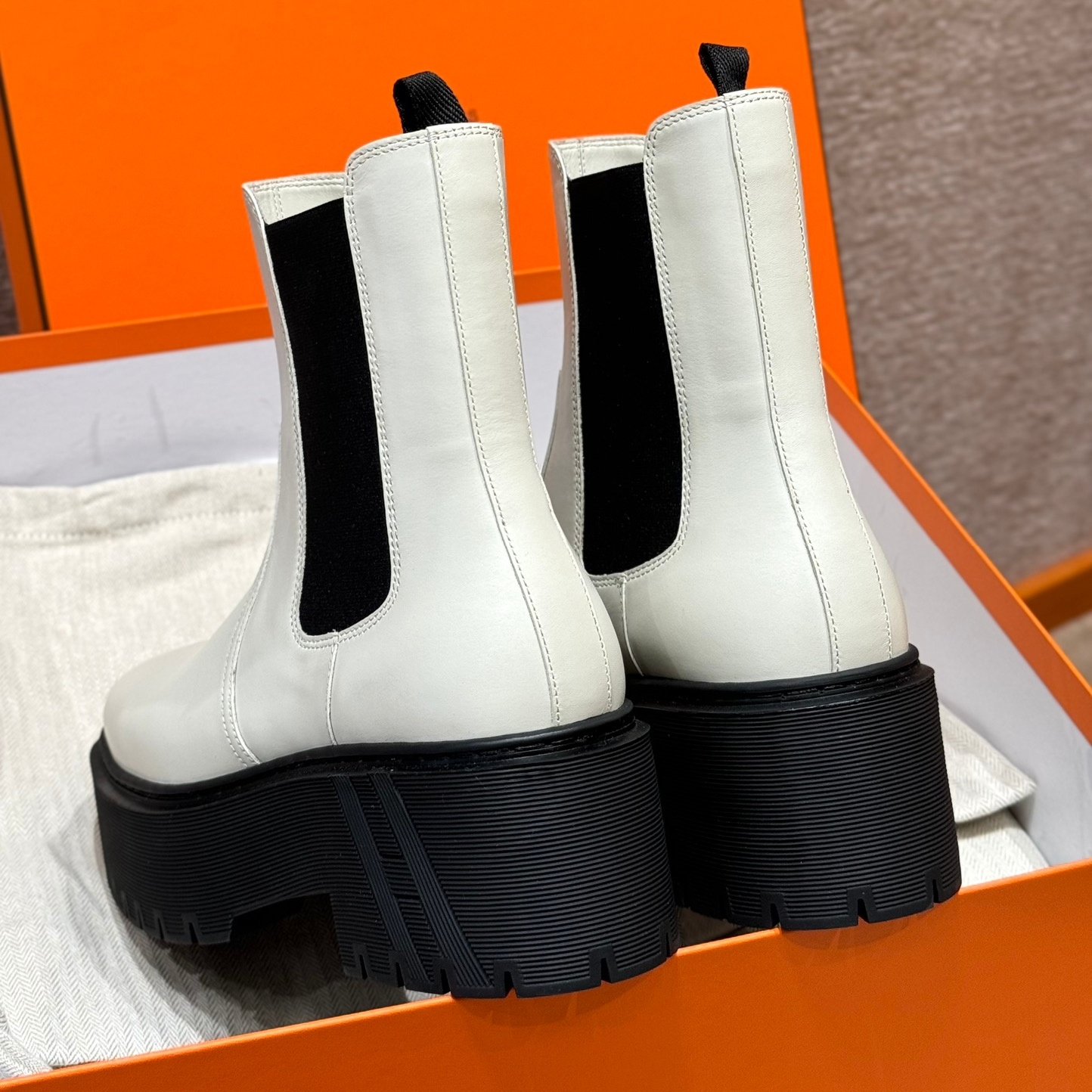 (찡댄) 에르메스 해로우 앵클부츠