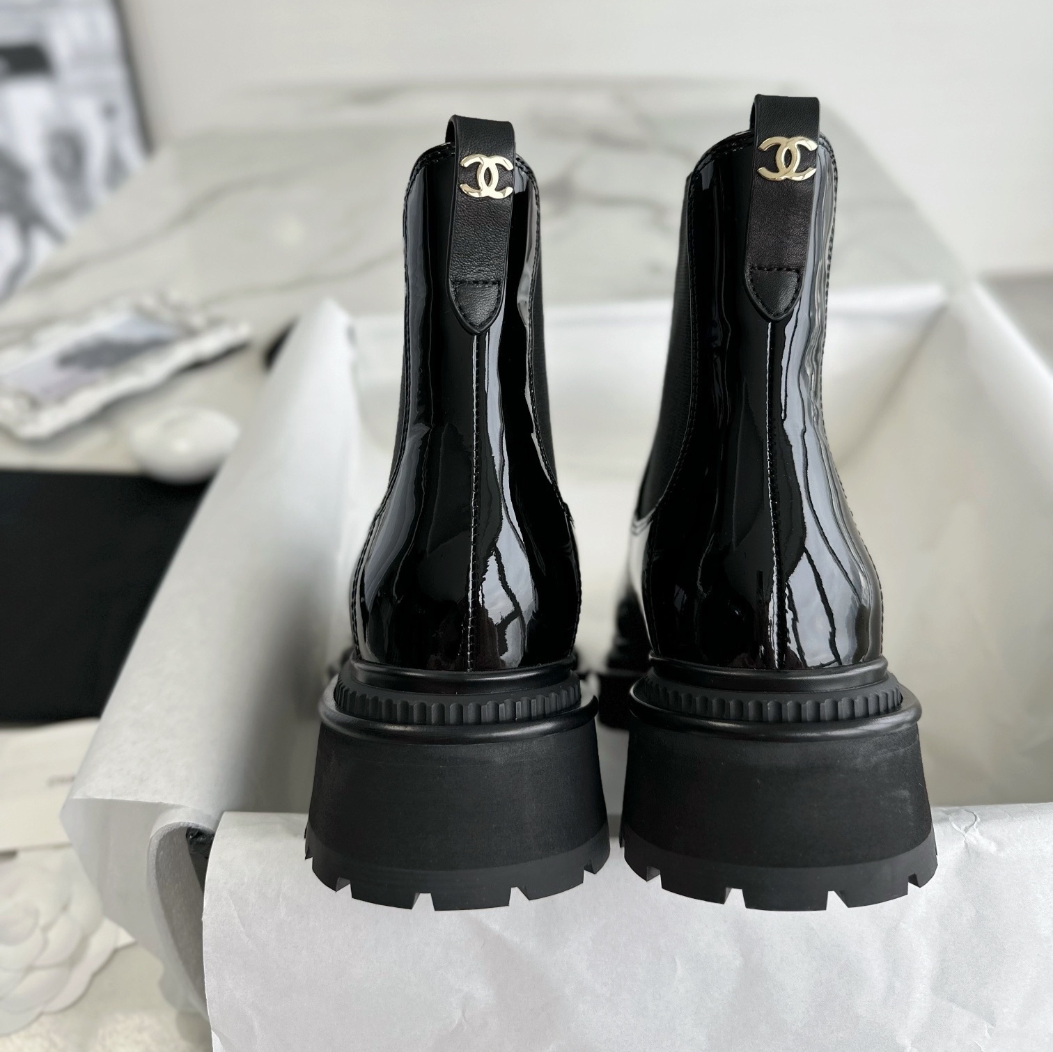 (해피) 샤넬 cc 챌시 부츠