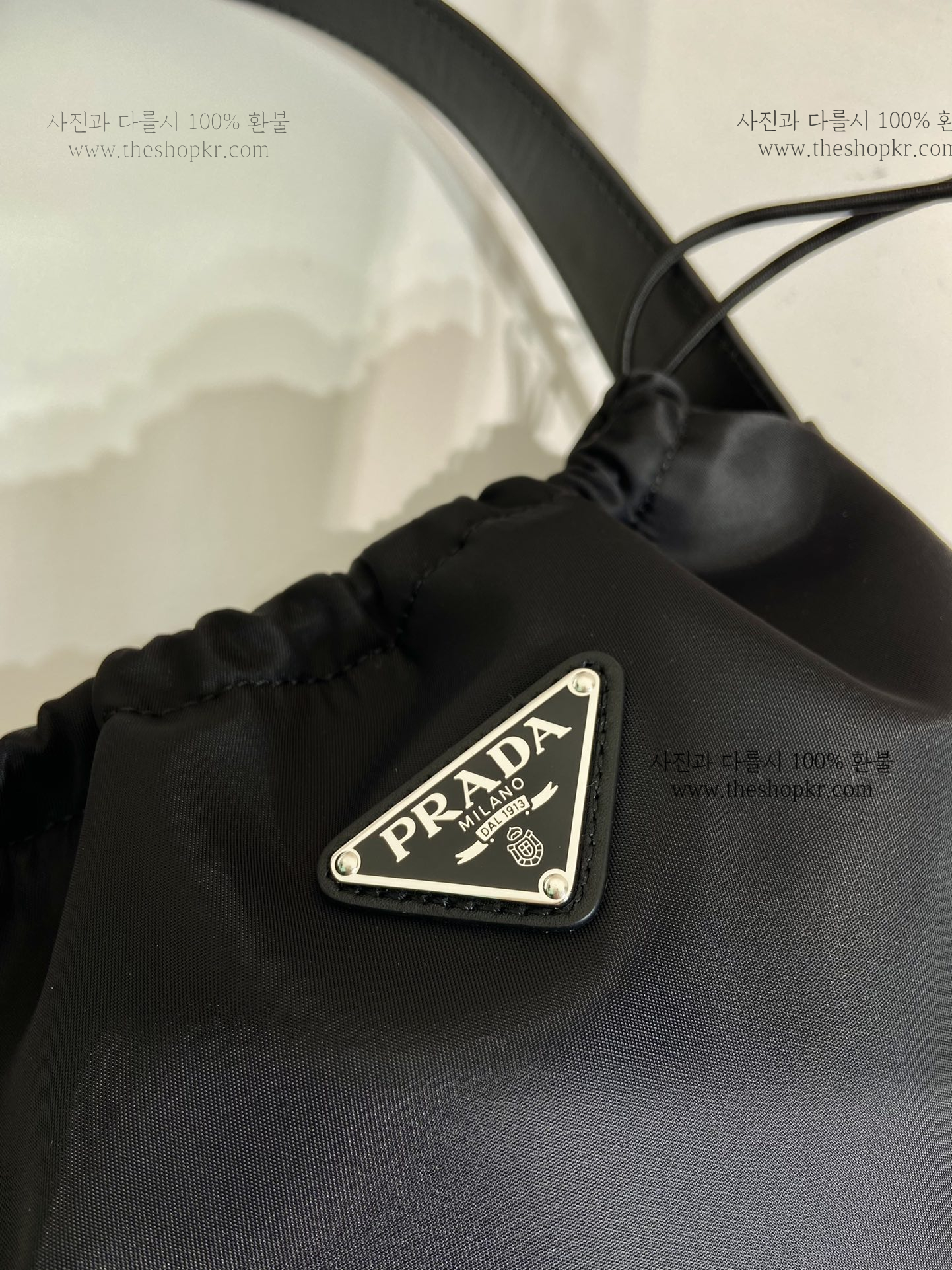 (야오) 프라다 스트링 스몰 호보 백