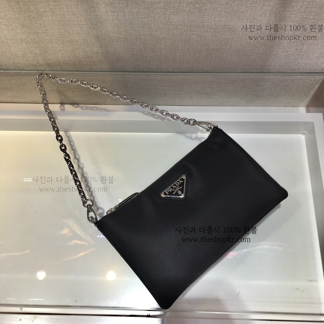 (야오) 프라다 포코노 체인 토트 백