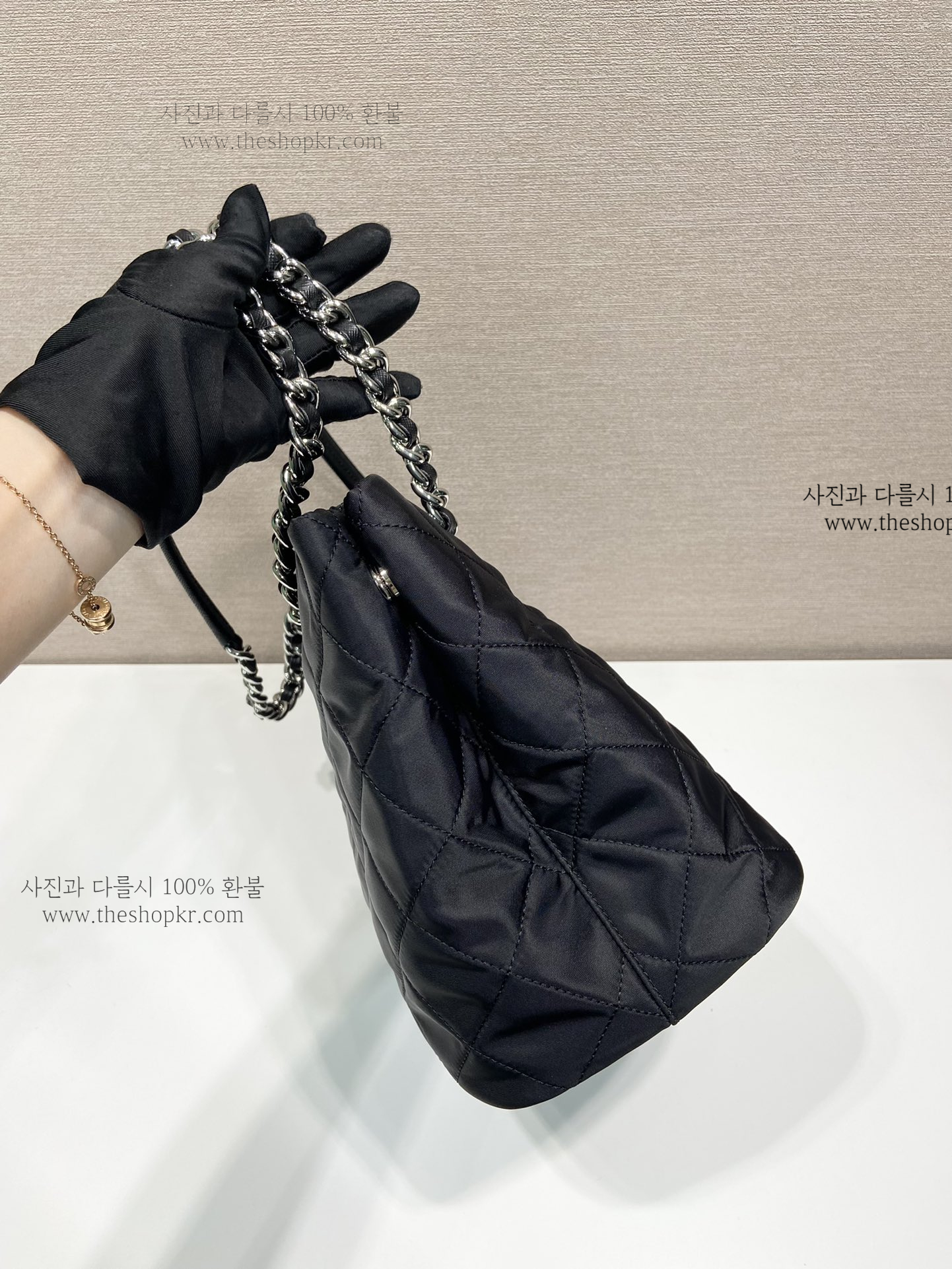 (야오) 프라다 리나일론 미듐 퀄팅 체인 백