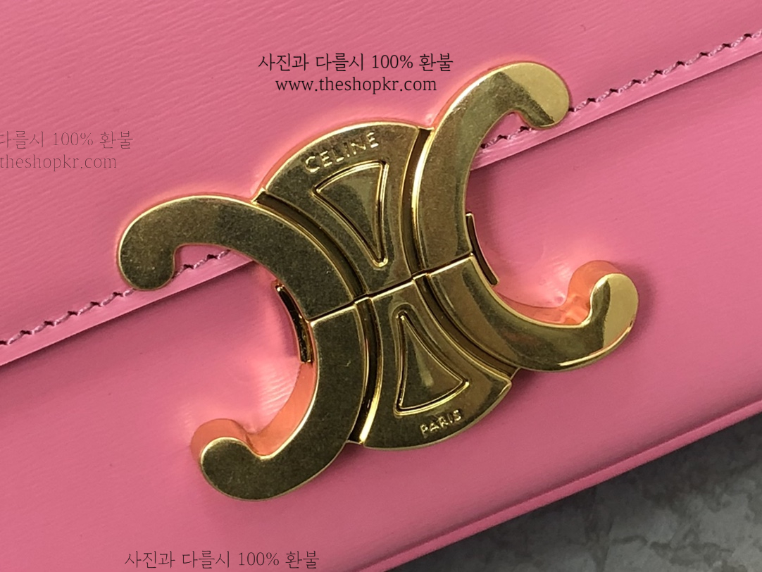 (흰고래) 셀린느 트리옹프 체인 숄더 백