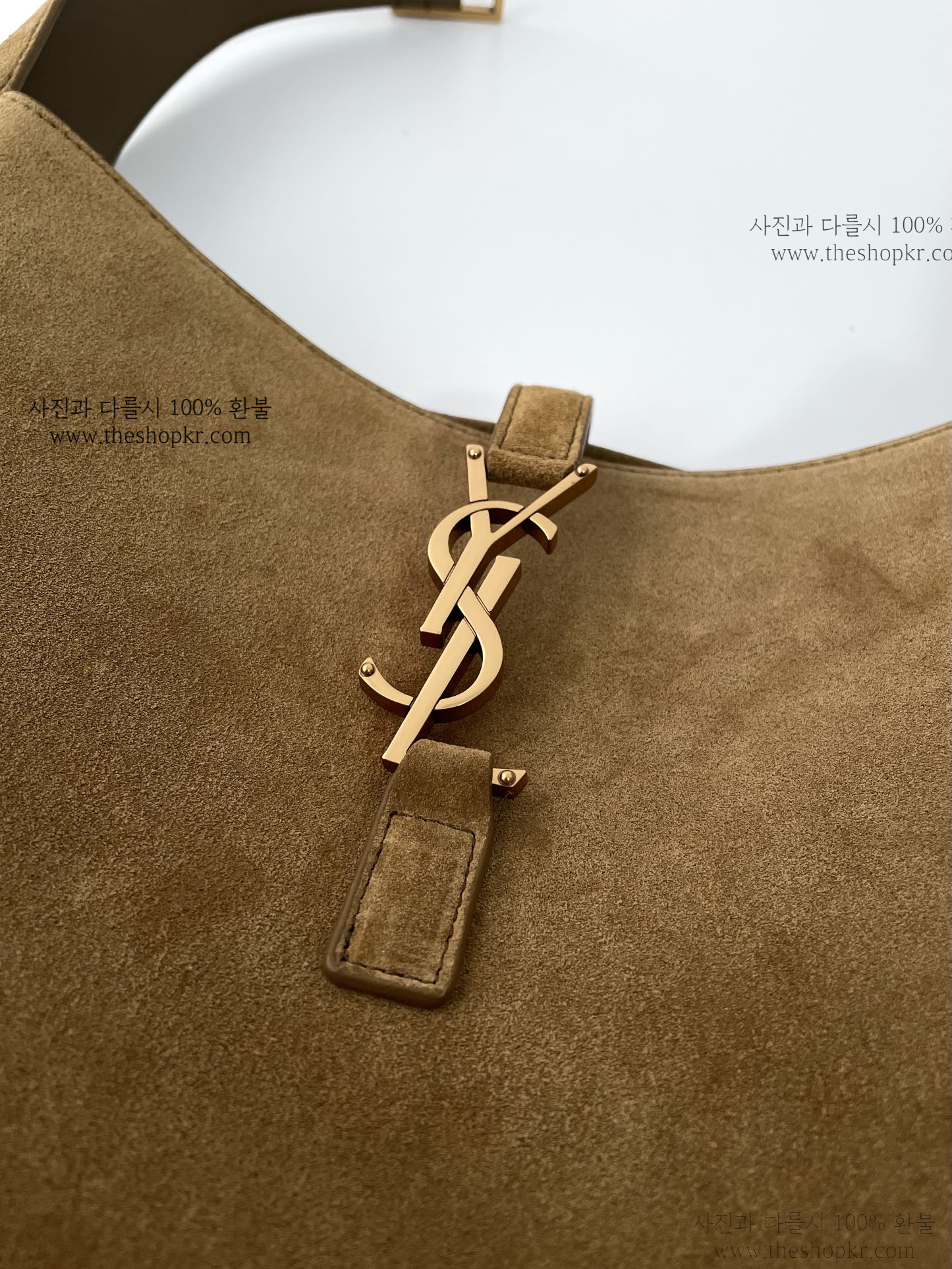 (블프) 생로랑 LE 5A7 소프트 호보 라지 백