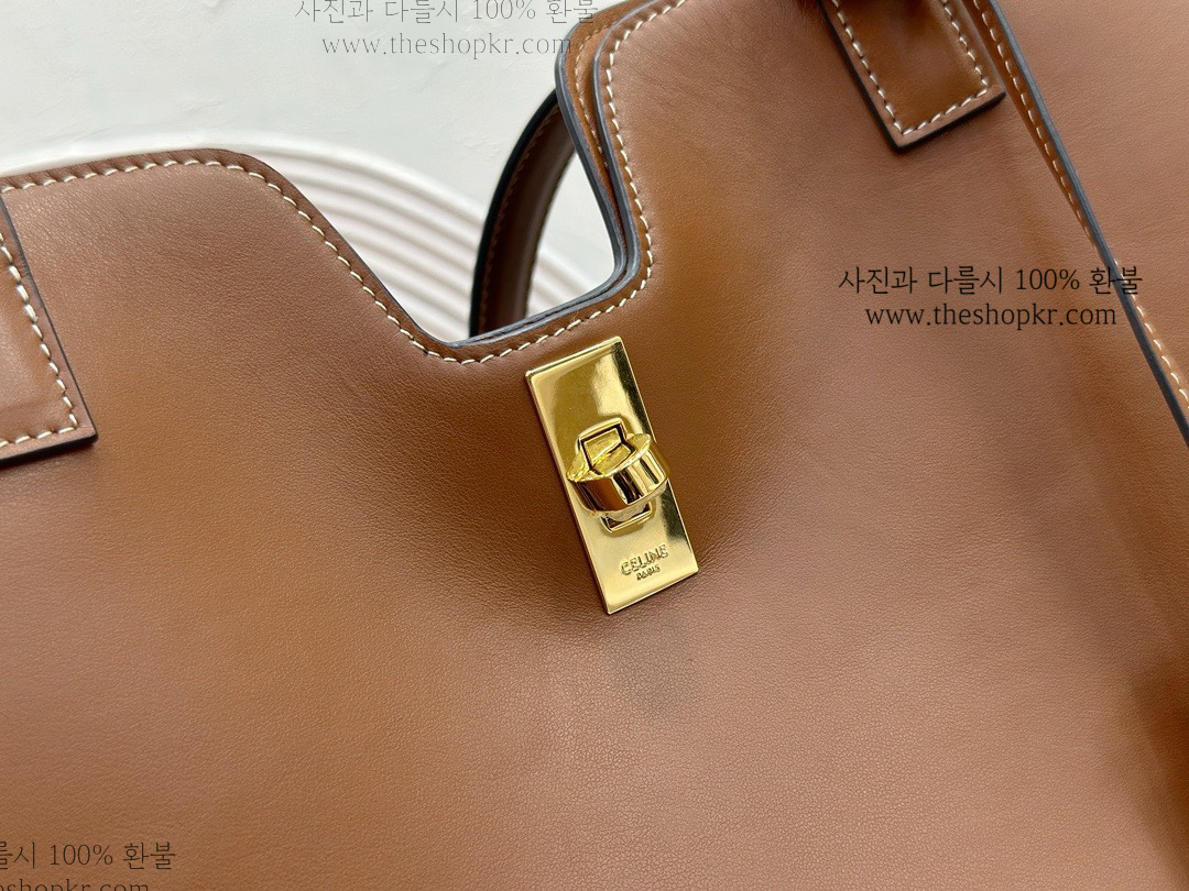 (흰고래) 셀린느 16 카바스 숄더 백