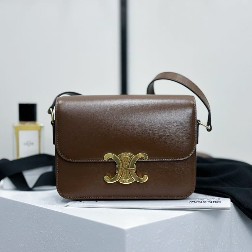 (흰고래) 셀린느 틴 트리옹프 백