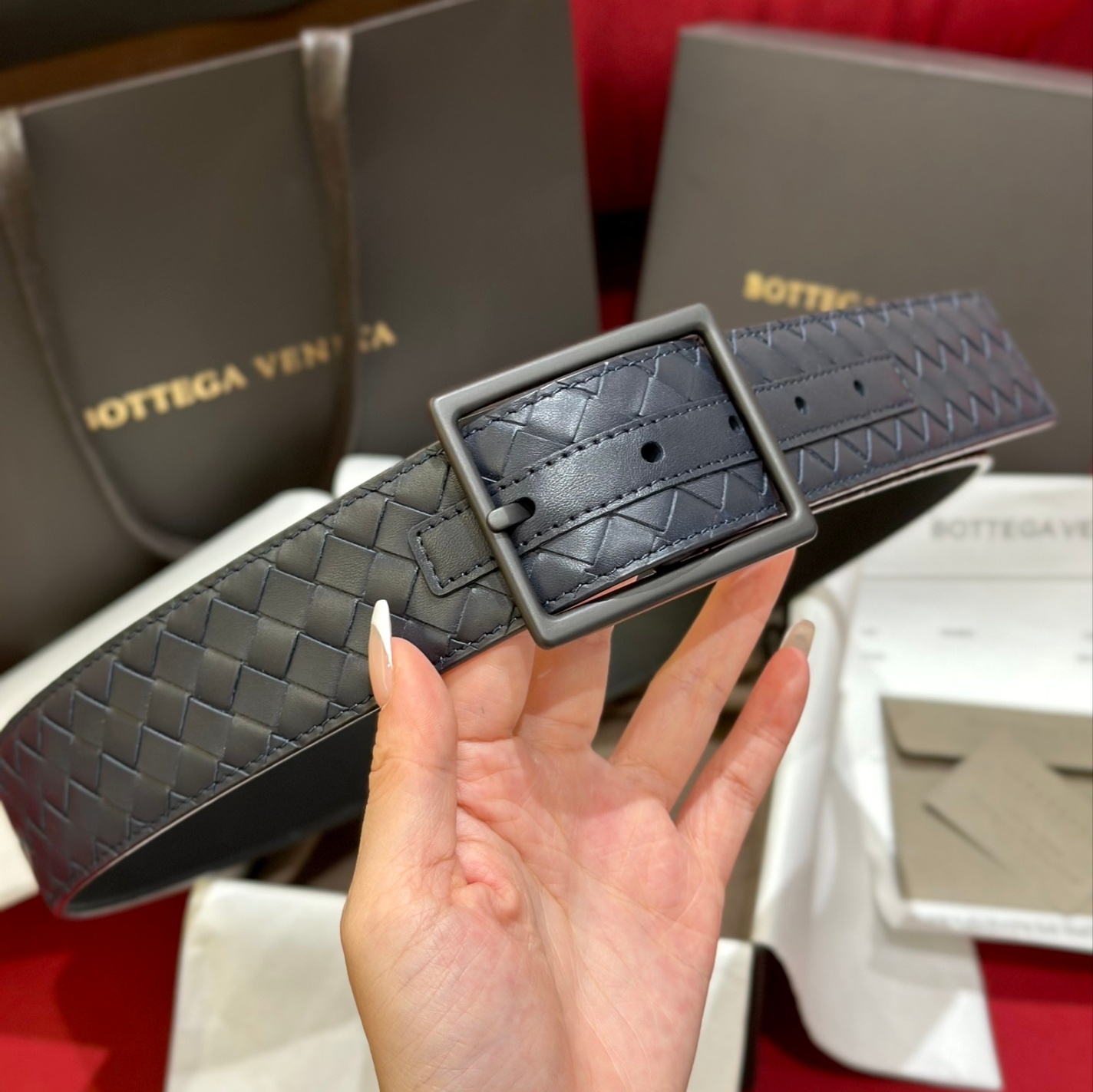 (찡댄) 보테가 인트레치아토 남성 벨트