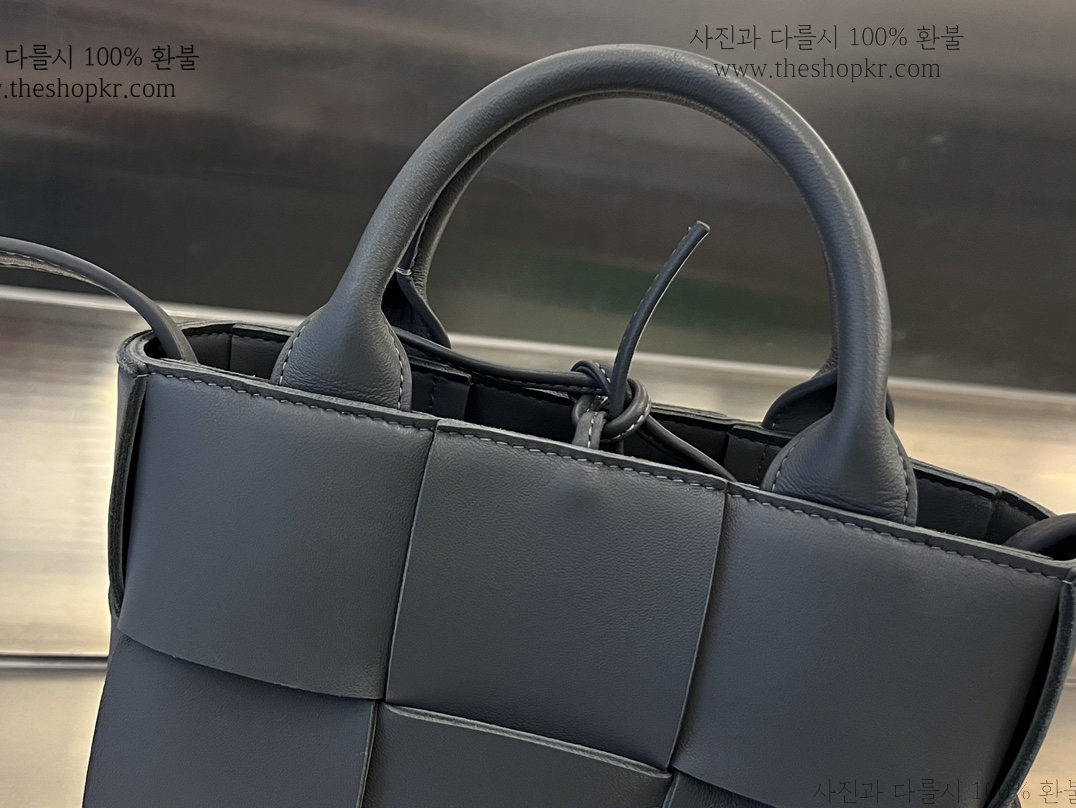 (징) 보테가 아르코 캔디 백