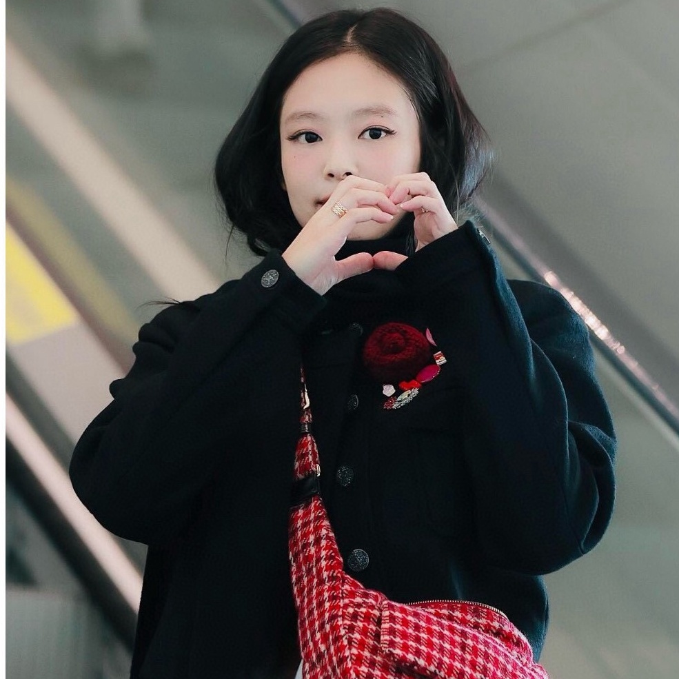 제니 샤넬 코코네쥬 호보 크로스 백