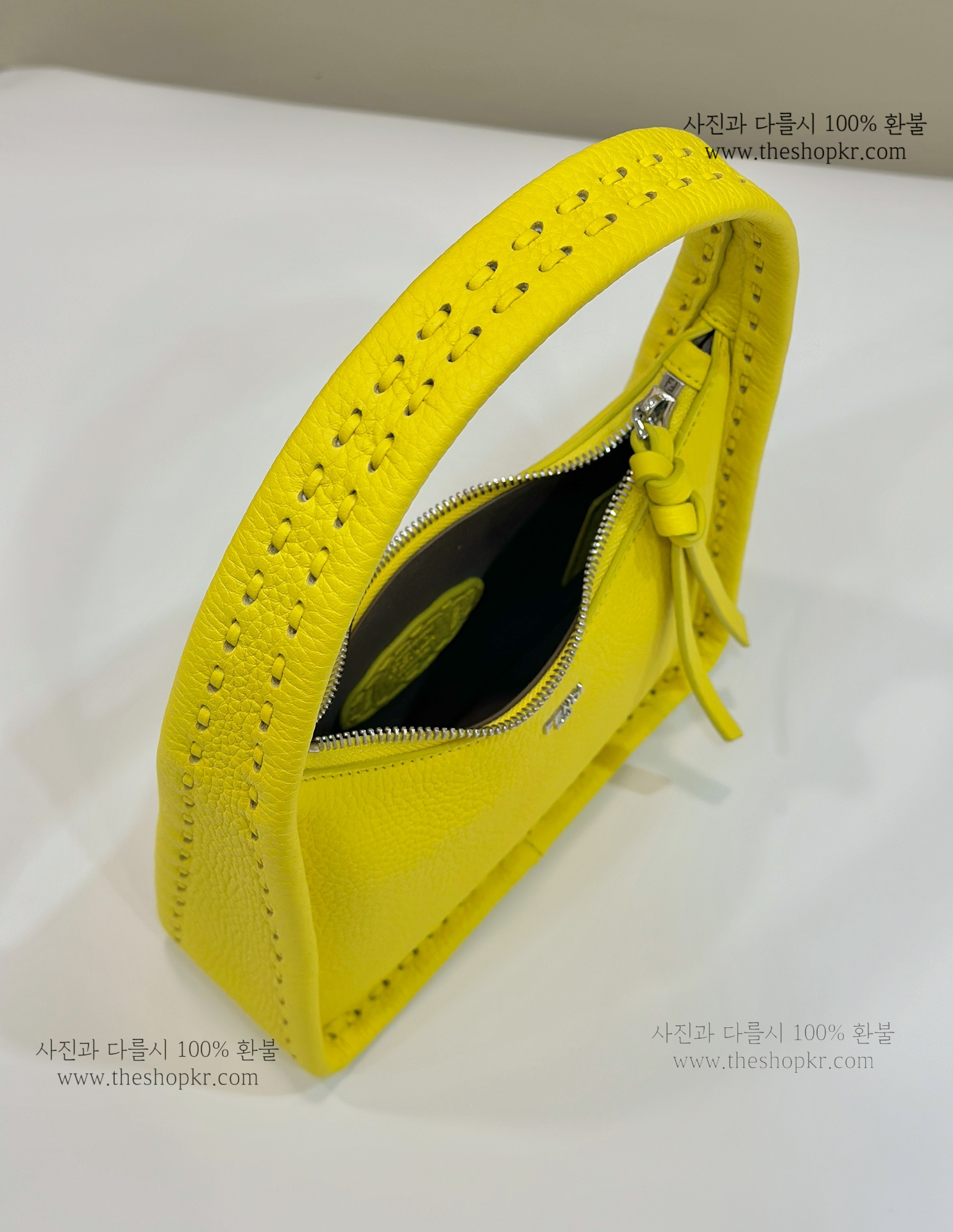 (니콜) 펜디 미니 펜데센스 호보 백