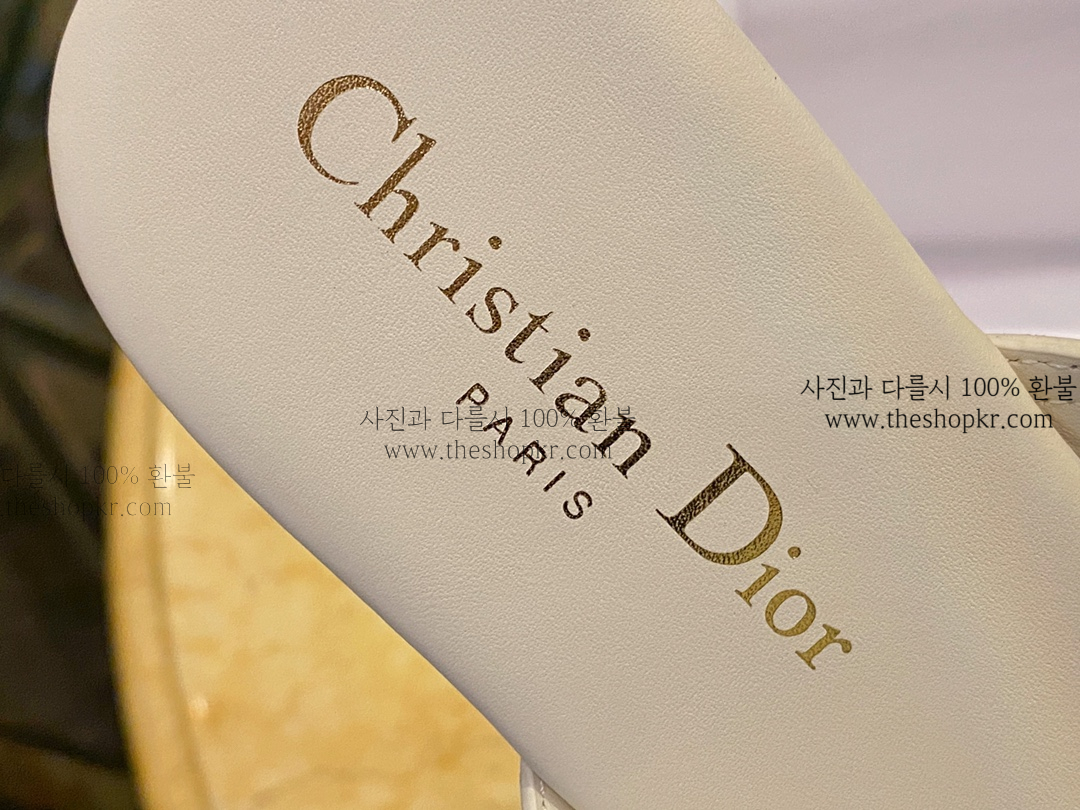 (헬로) 디올 30 몽테인 플랫 쪼리 샌들