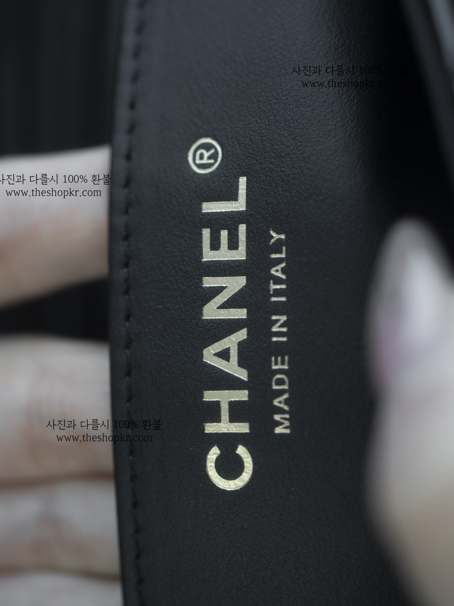 (펜더) 샤넬 클래식 플랩 미니 핸들 백