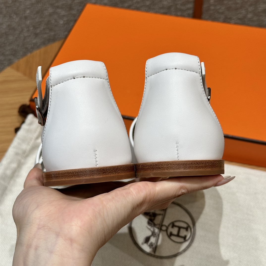 (찡댄) 에르메스 산토리니 샌들