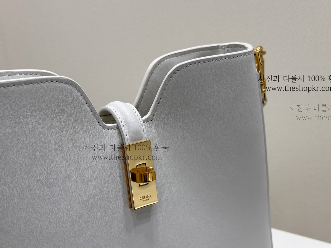 (흰고래) 셀린느 스몰 소프트 16 까미유 백