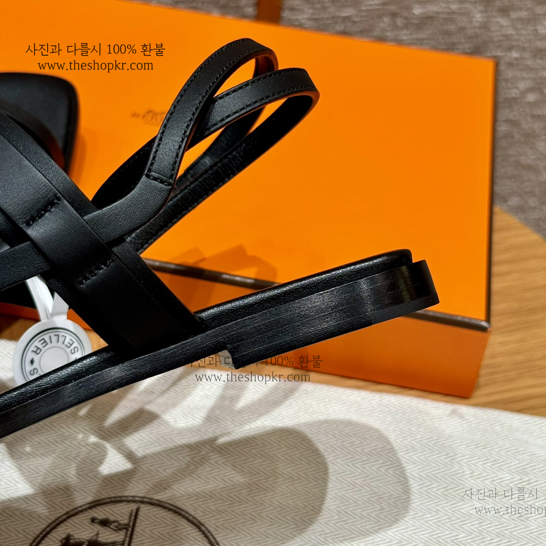 (찡댄) 에르메스 준 켈리 스트랩 샌들