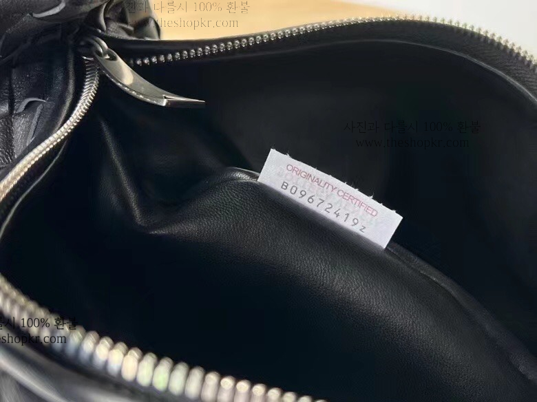 (징) 보테가 틴 조디 백