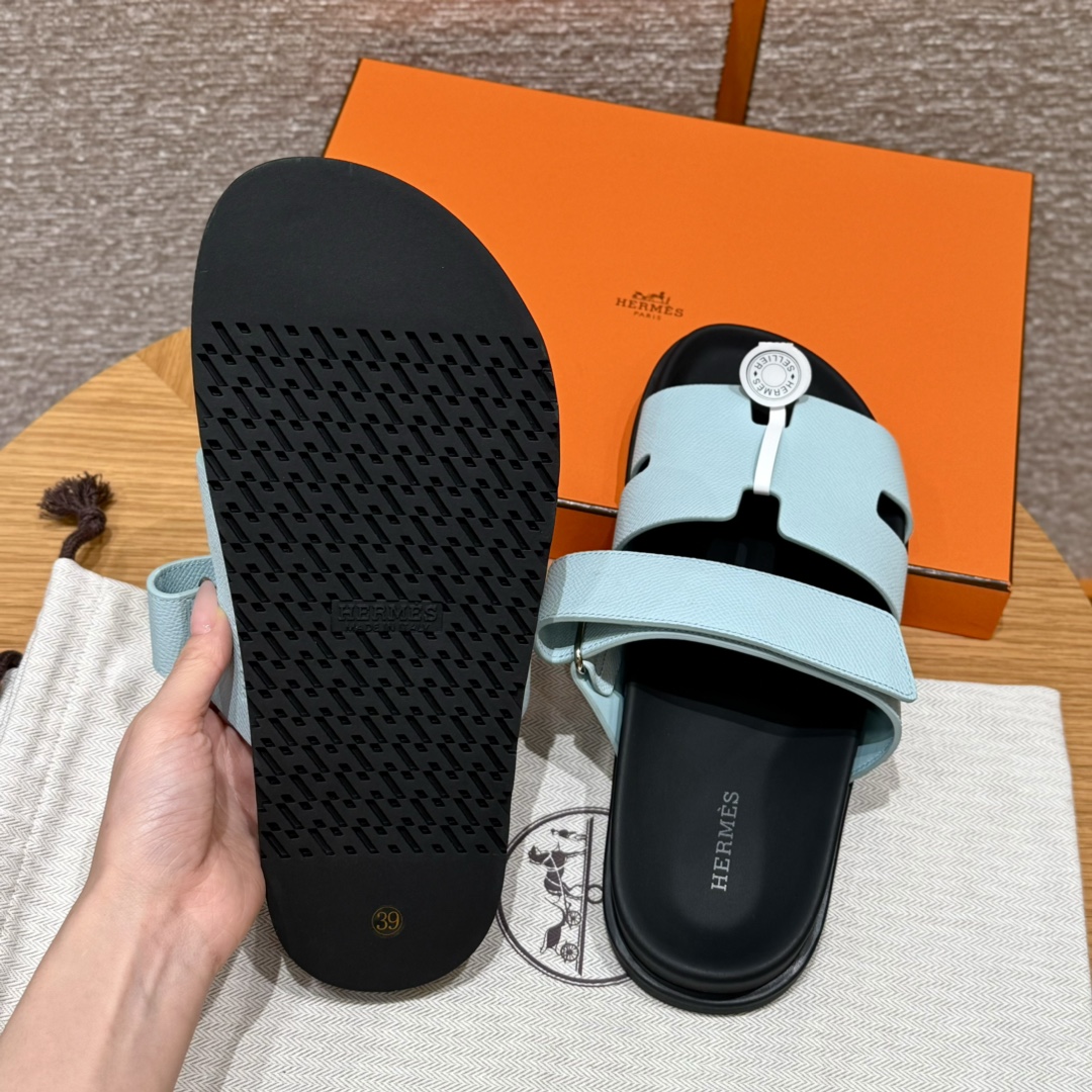 (찡댄) 에르메스 시프레 남성 샌들