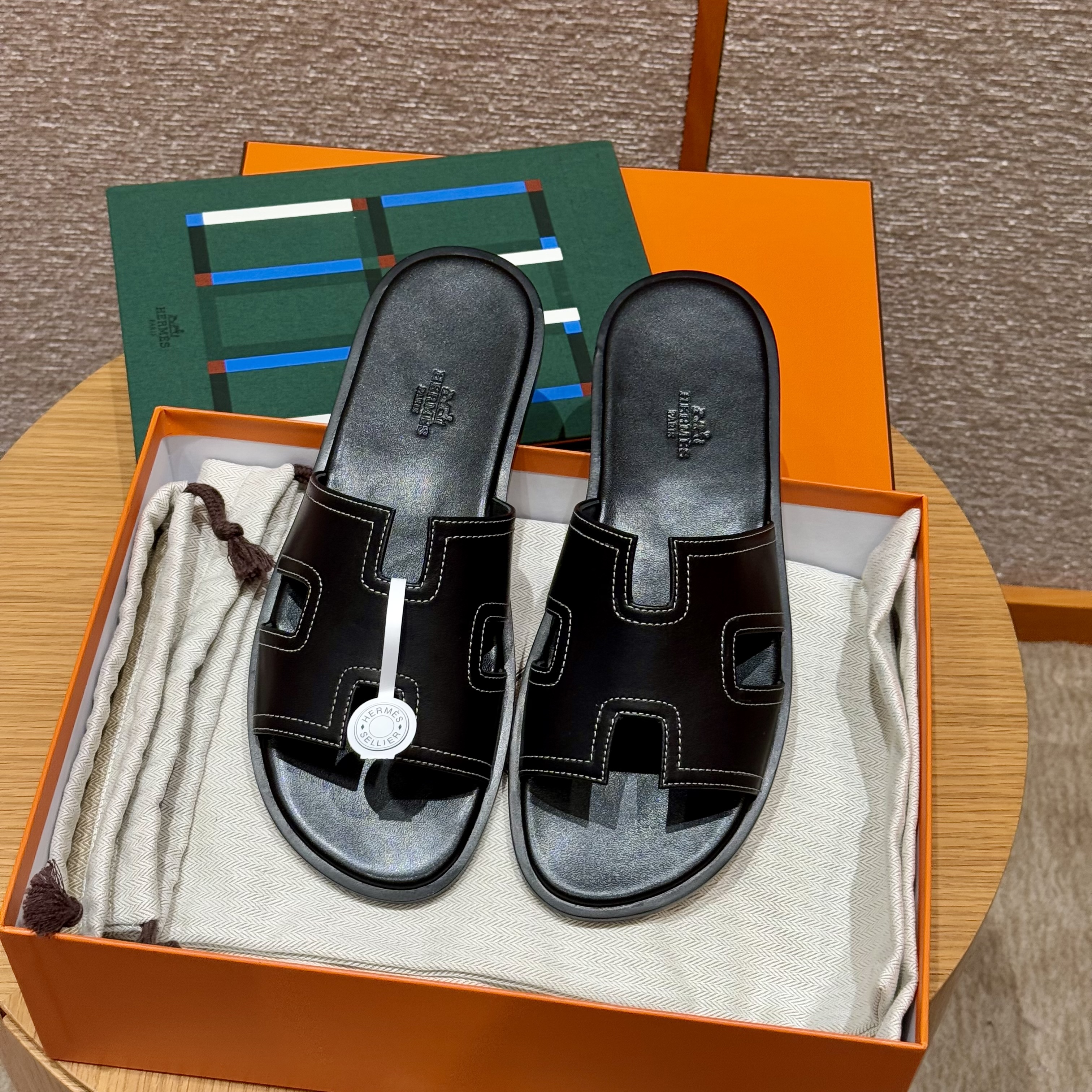 (찡댄) 에르메스 남성 슬리퍼