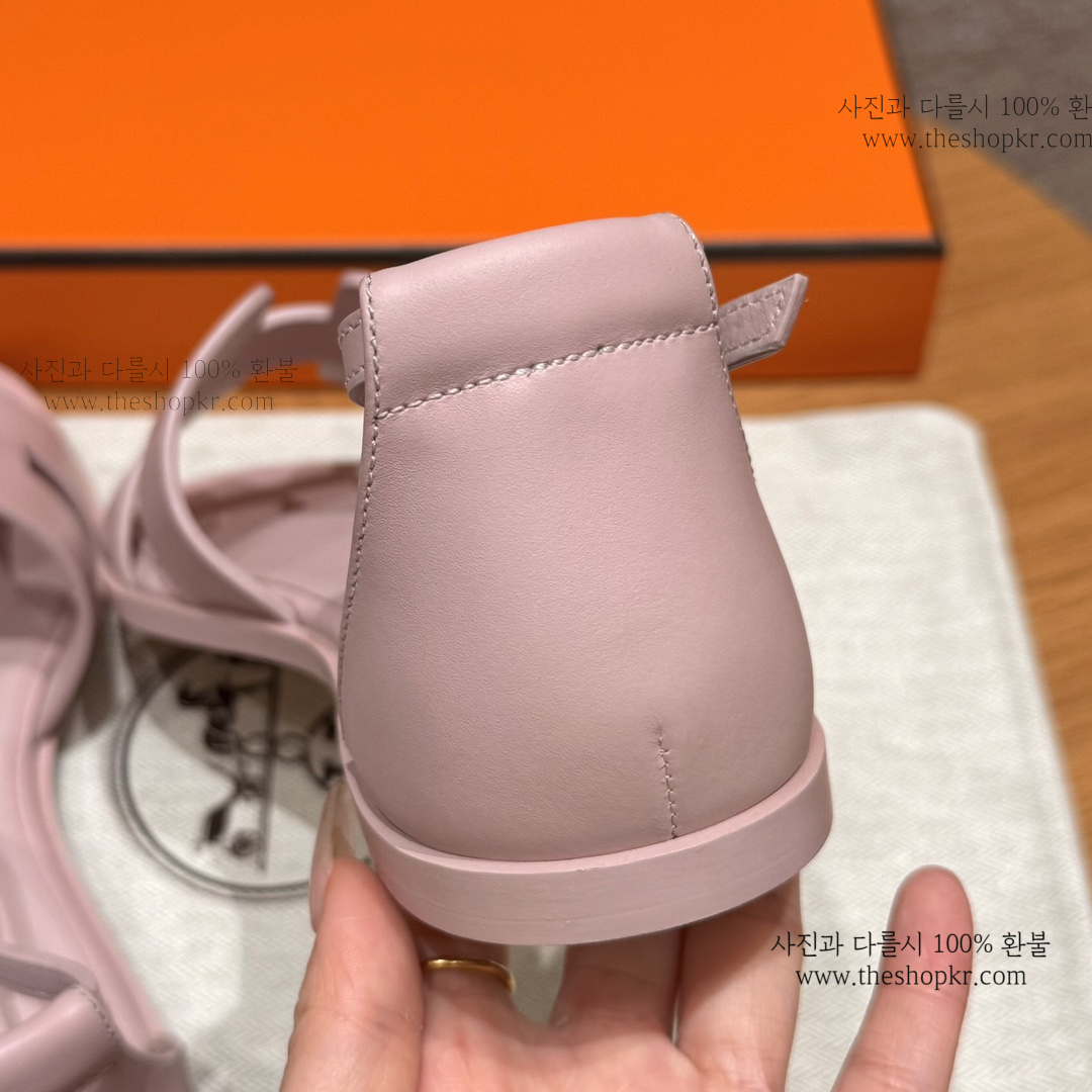 (찡댄) 에르메스 산토리니 샌들