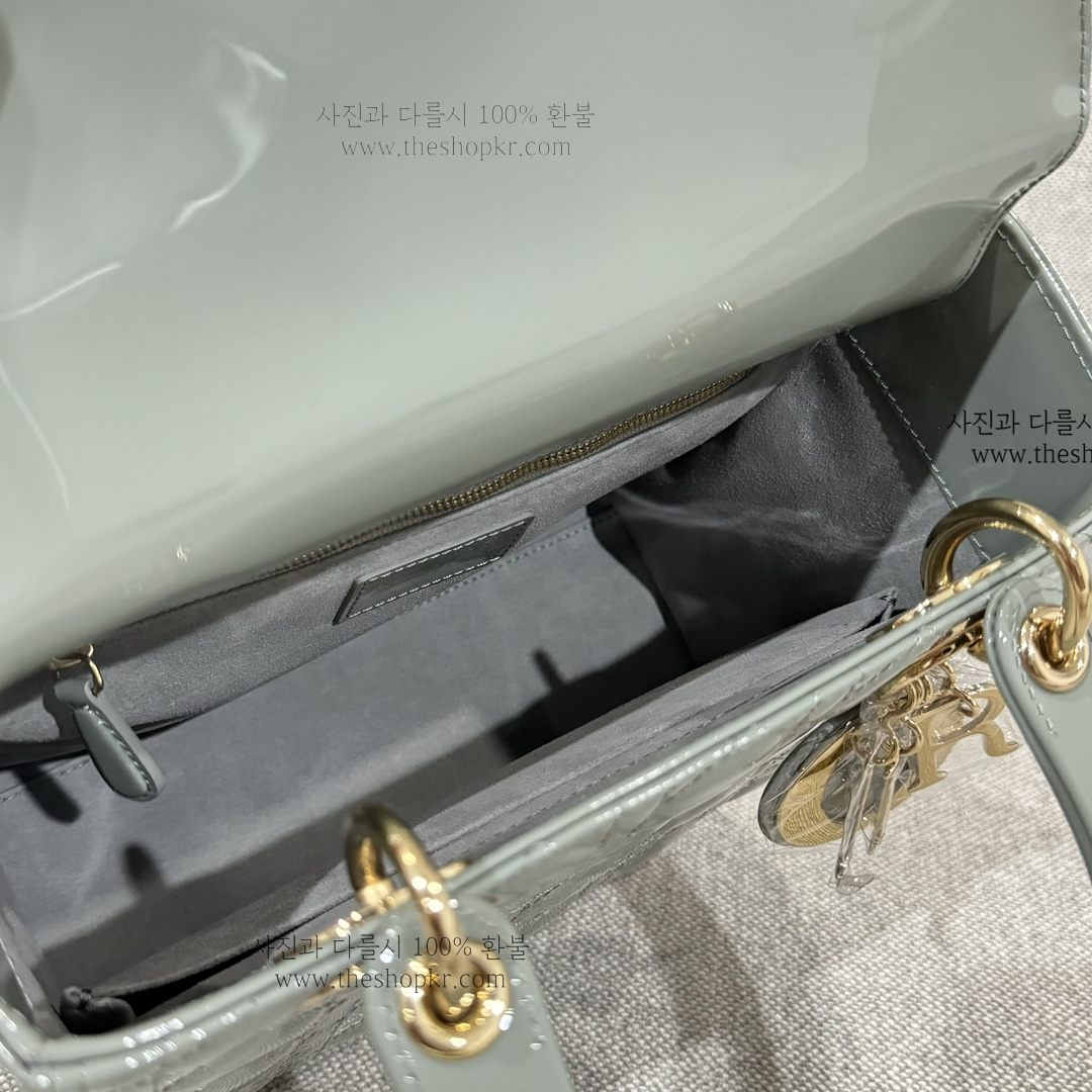 (여왕) 디올 레이디 디올 미디움 백