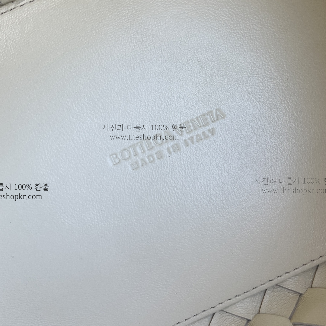 (징) 보테가 스몰 체인 파라슈트 백