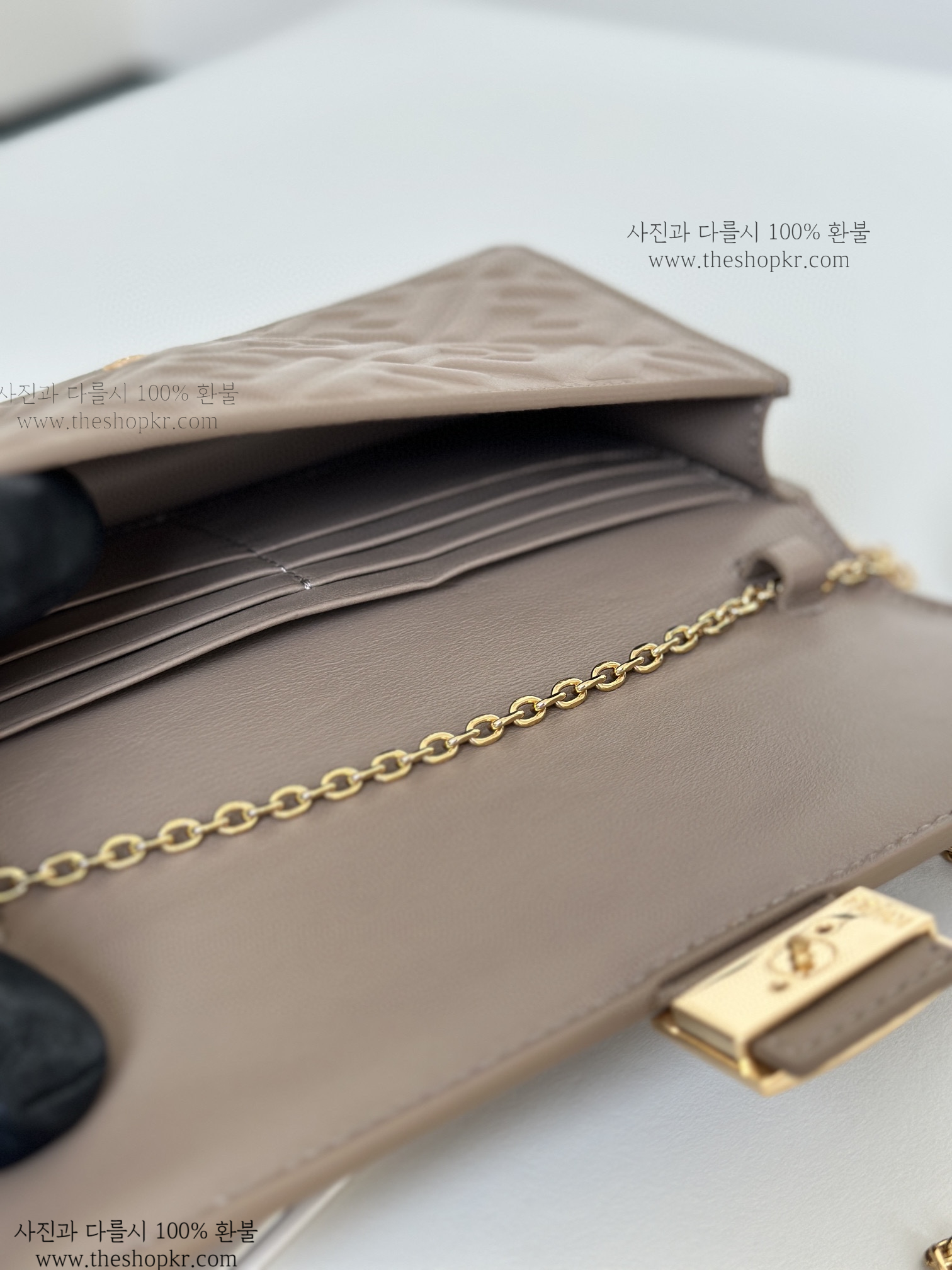 (니콜) 펜디 바게트 woc 백