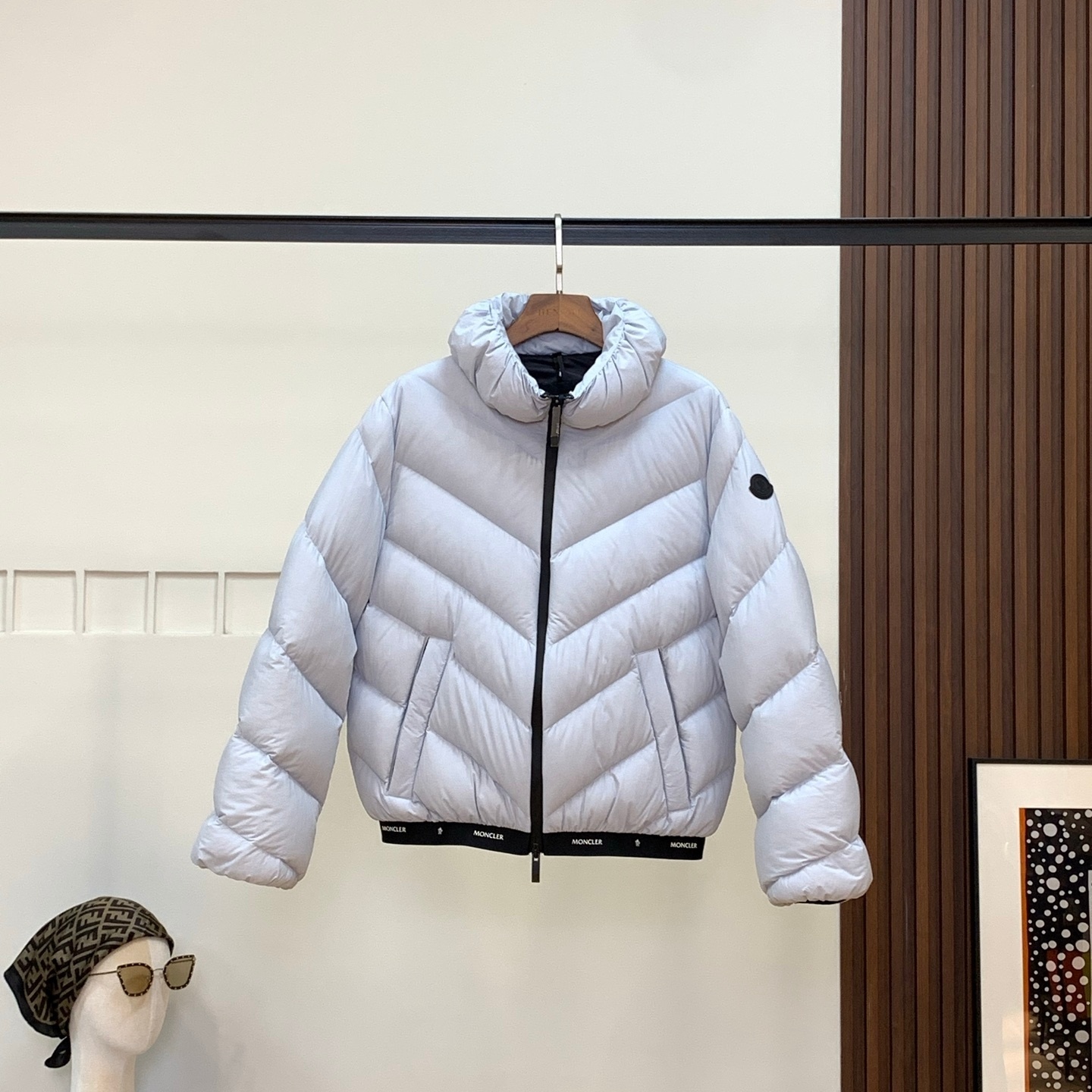 (청운) 몽클레어 그리난 사선 퀼팅 패딩