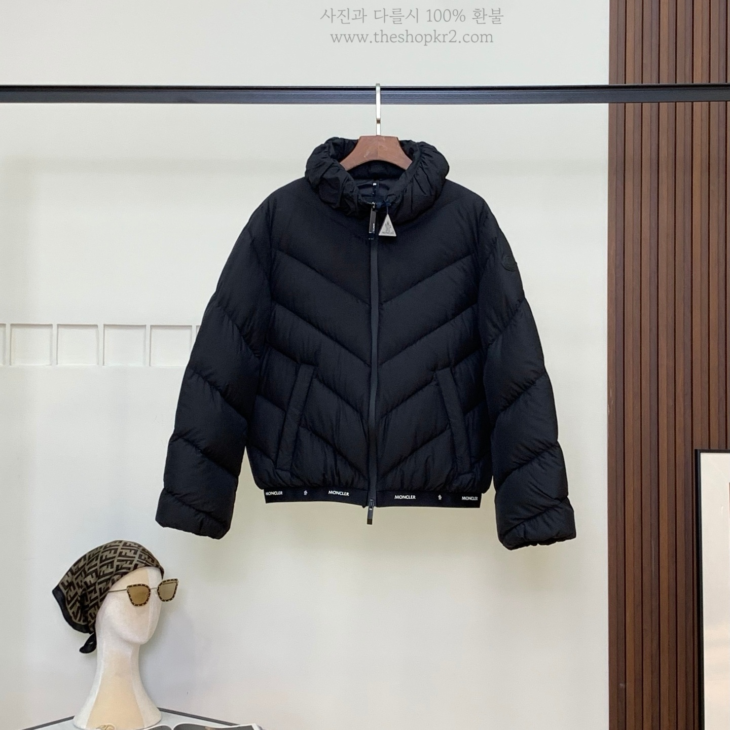 (청운) 몽클레어 그리난 사선 퀼팅 패딩