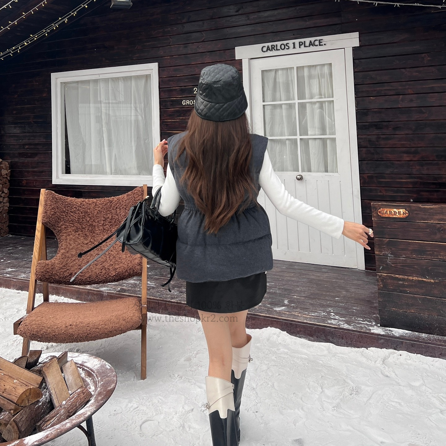 (청운) 프라다 벨트 다운 패딩 질레