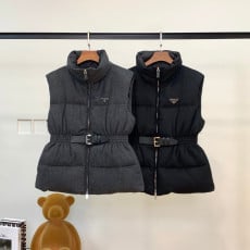 (청운) 프라다 벨트 다운 패딩 질레