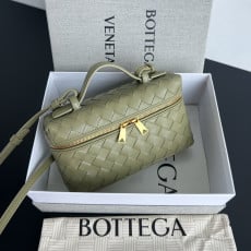 (징) 보테가 뱅뱅 베니티 케이스