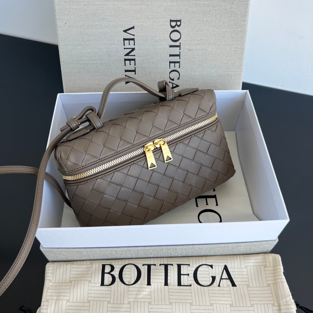 (징) 보테가 뱅뱅 베니티 케이스