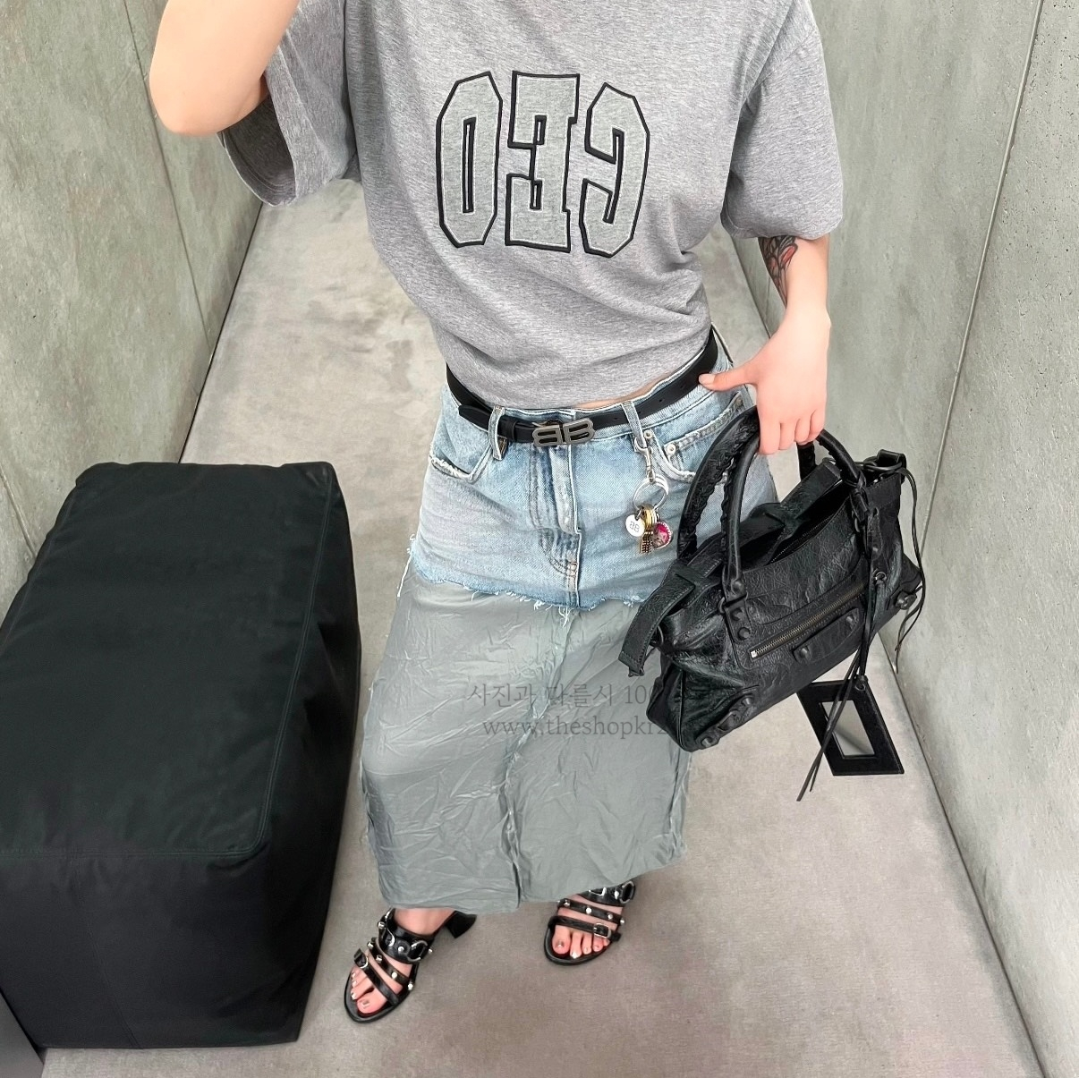 (카타) 발렌시아가 르시티 퍼스트백