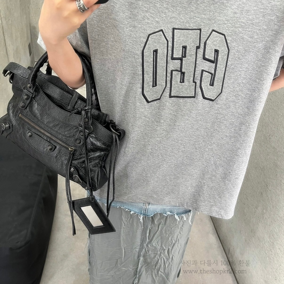 (카타) 발렌시아가 르시티 퍼스트백